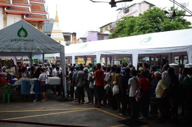 ประมวลภาพงานมหากุศลประจำปี พิธีบริจาคไทยทานทิ้งกระจาก (ซิโกว)