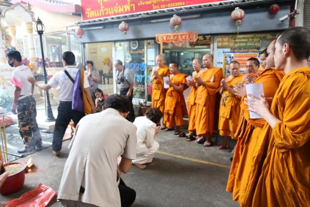 ประมวลภาพงานมหากุศลประจำปี พิธีบริจาคไทยทานทิ้งกระจาก (ซิโกว)